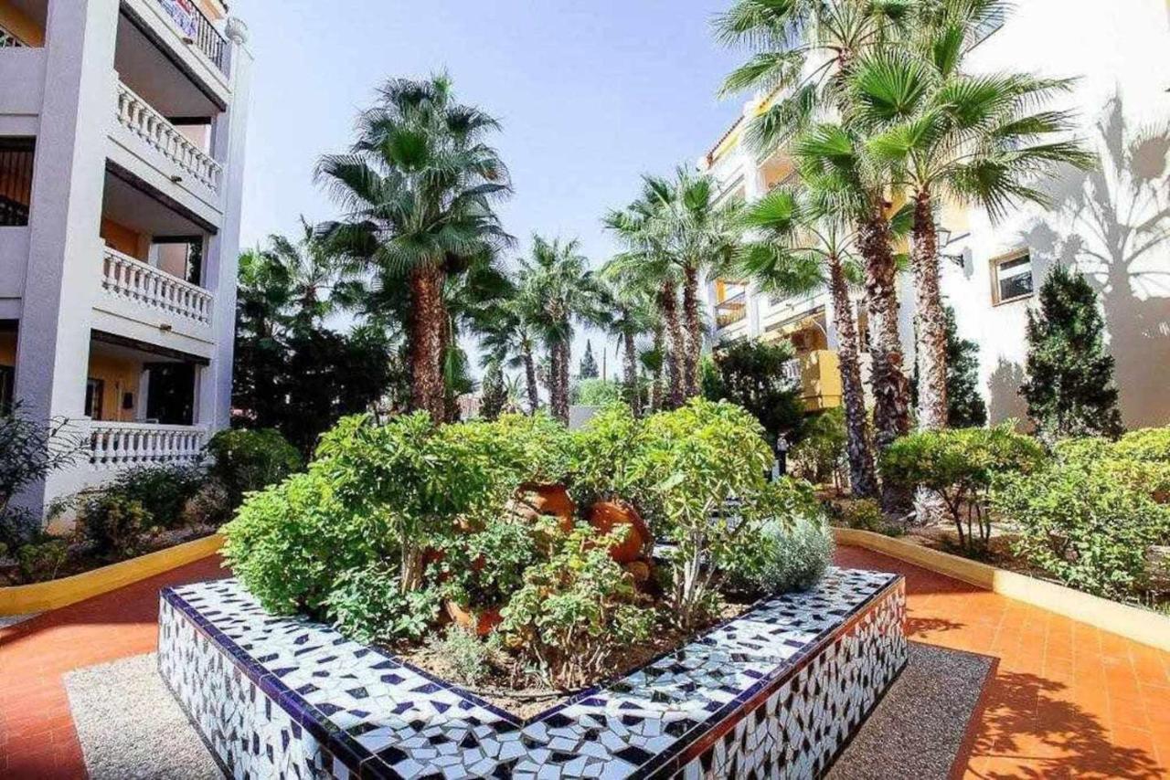 Espanhouse Aldea Del Mar Торрев'єха Екстер'єр фото